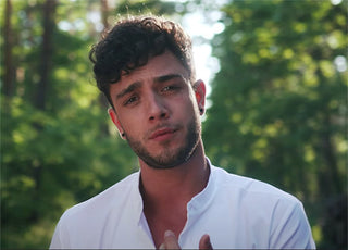 Music Friday: Swiss Singer Luca Hänni Tries to Win the Heart of a 110-Carat ‘Diamant’