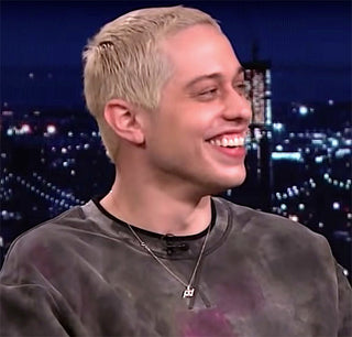 ‘SNL’ Star Pete Davidson and ‘Bridgerton’ Actress Phoebe Dynevor Linked by ‘PD’ Pendants
