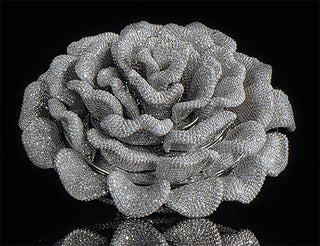 24,679-Gem Stunner Obliterates Record for ‘Most Diamonds Set in One Ring’