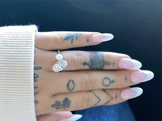 Ariana Grande’s Engagement Ring Pairs an Oval Diamond With Sentimental Pearl