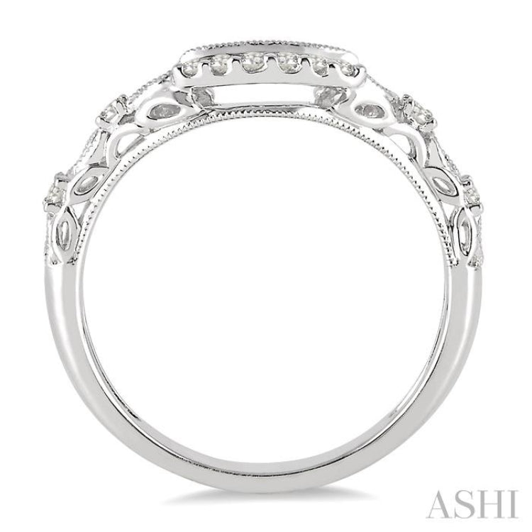 1/10 Ctw Round Cut Diamond Wedding Band in 14K White Gold