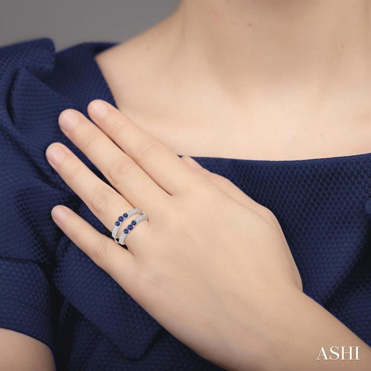 3&2.75 MM Round Cut Sapphire and 1/2 Ctw Round Cut Diamond Insert Ring in 14K White Gold