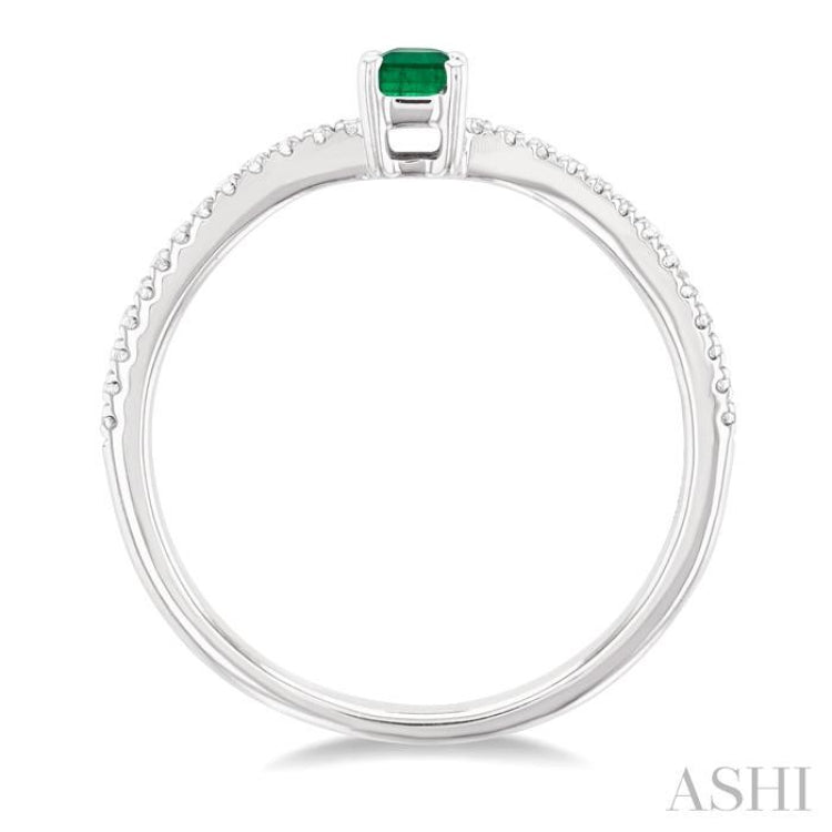 1/10 ctw Petite 5X3MM Emerald Cut Emerald and Round Cut Diamond Precious Fashion Ring in 10K White Gold