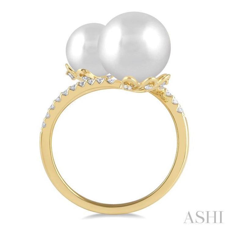 1/4 ctw Open Bypass 8X8MM and 10X10MM Cultured Pearl and Round Cut Diamond Fashion Ring in 14K Yellow Gold