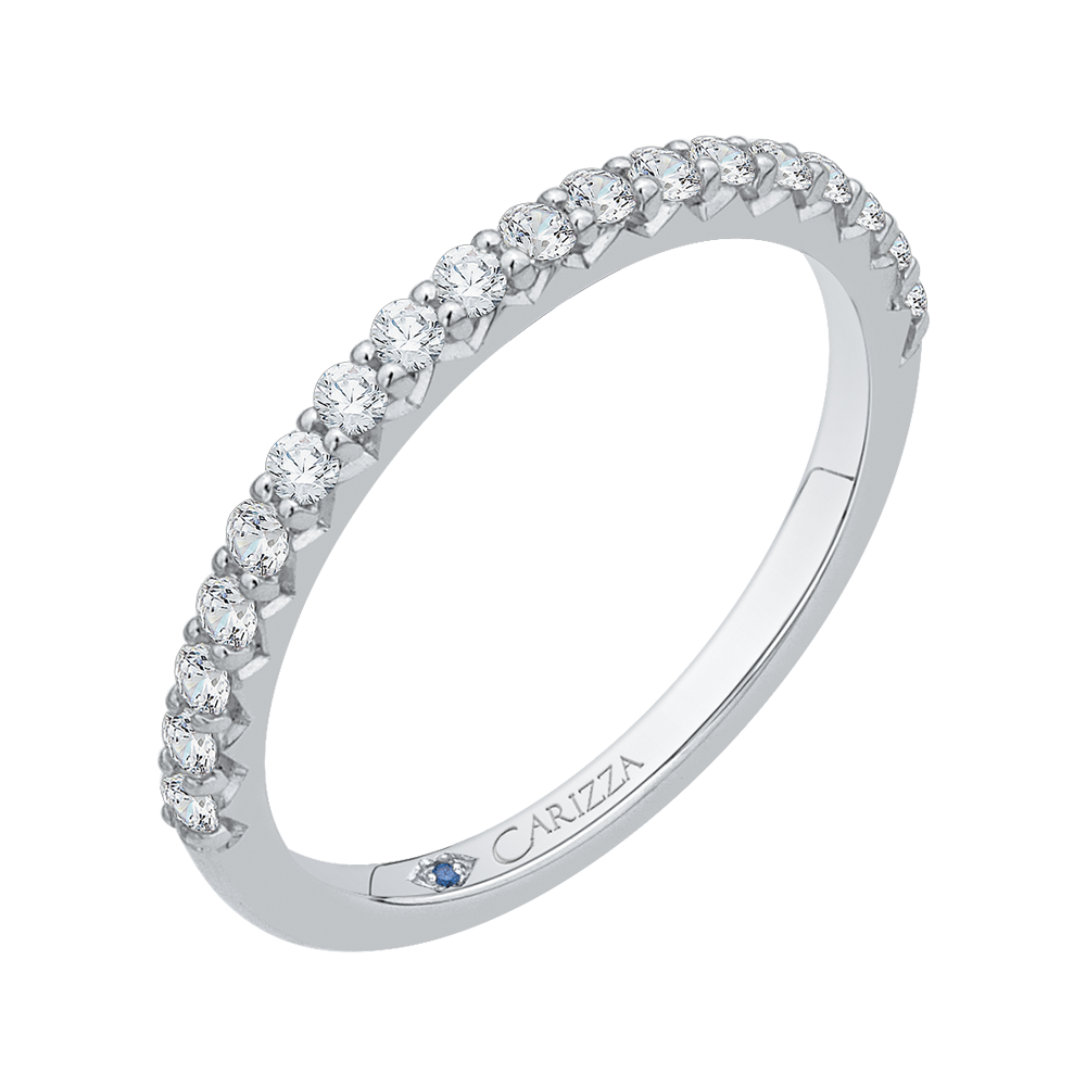 Round Diamond Wedding Band in 14K White Gold