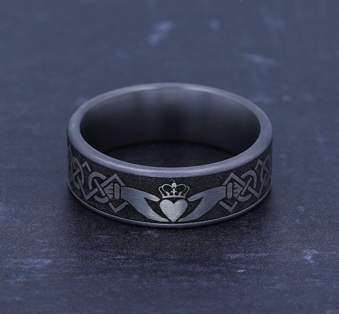 THE CLADDAGH