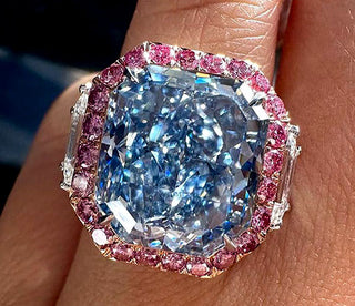 11.28-Carat ‘Infinite Blue’ Could Sell for $37MM at Single-Lot Sotheby’s Auction