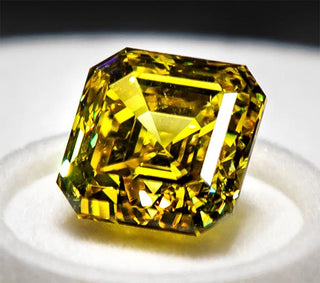 20.69-Carat ‘Firebird’ Is Latest Fancy Yellow Diamond to Pass Through House of Graff