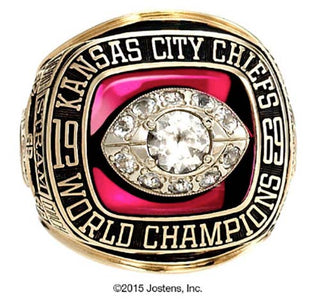 One of These Teams Will Finally See Some New Super Bowl Bling After Long Drought