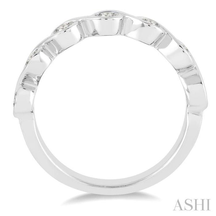 1/2 Ctw Round Cut Diamond Stack Band in 14K White Gold