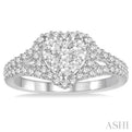 3/4 Ctw Round Cut Diamond Heart Shape Lovebright Ring in 14K White Gold