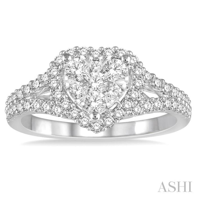 3/4 Ctw Round Cut Diamond Heart Shape Lovebright Ring in 14K White Gold