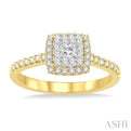 1/2 Ctw Square Shape Diamond Lovebright Ring in 14K Yellow and White Gold