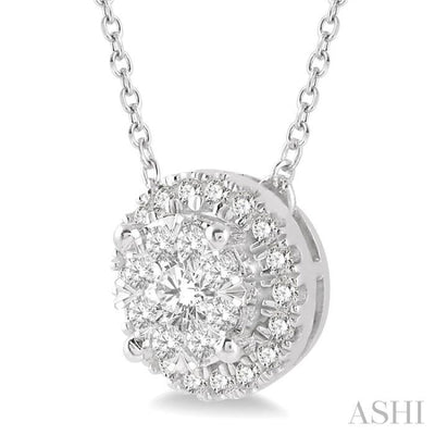 1/3 Ctw Medallion Lovebright Round Cut Diamond Necklace in 14K White Gold