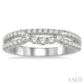 5/8 Ctw Split Shank Arched center Round Cut Diamond Band in 14K White Gold