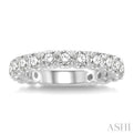 3/4 ctw Lattice Round Cut Diamond Wedding Band in 14K White Gold