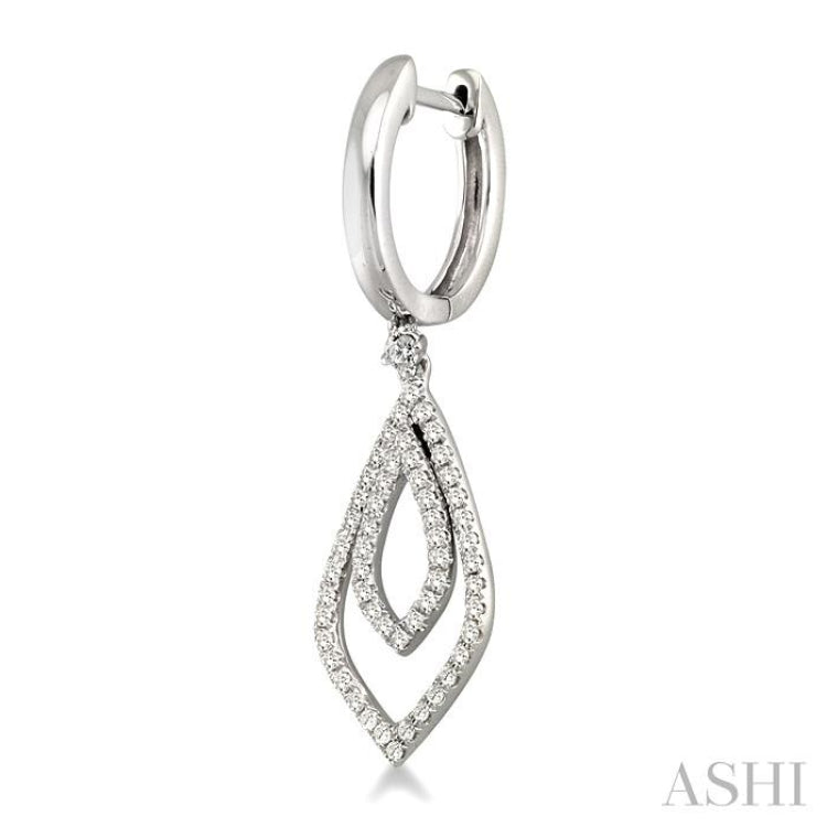 1/2 Ctw Round Cut Diamond Dangle Earrings in 14K White Gold