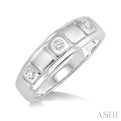 1/8 Ctw Round Cut Diamond Women's Ring in 14K White Gold