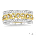 1/2 Ctw Round Cut Diamond Triple Band Set in 14K white and yellow Gold