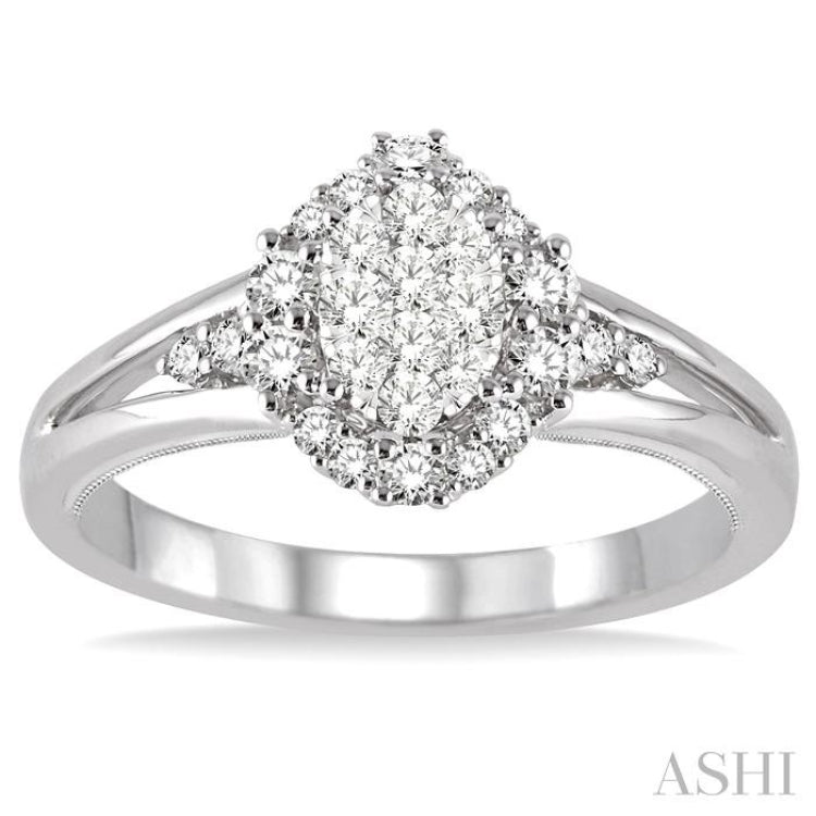 1/2 Ctw Oval Shape Round Cut Diamond Lovebright Ring in 14K White Gold