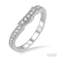 1/4 Ctw Round Cut Diamond Wedding Band in 14K White Gold