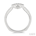 1/4 Ctw Round Cut Diamond Wedding Band in 14K White Gold