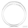 1/6 Ctw Round Cut Diamond Wedding Band in 14K White Gold