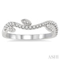 1/4 Ctw Round Cut Diamond Wedding Band in 14K White Gold