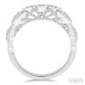 1/4 Ctw Round Cut Diamond Wedding Band in 14K White Gold