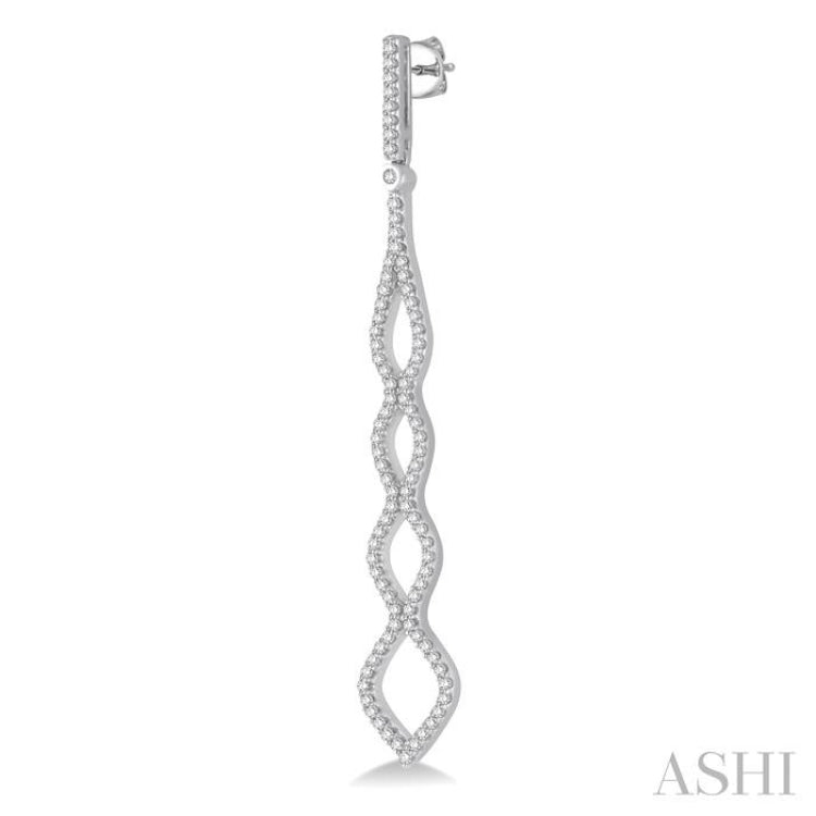 3/4 Ctw Round Cut Diamond Long Earrings in 14K White Gold