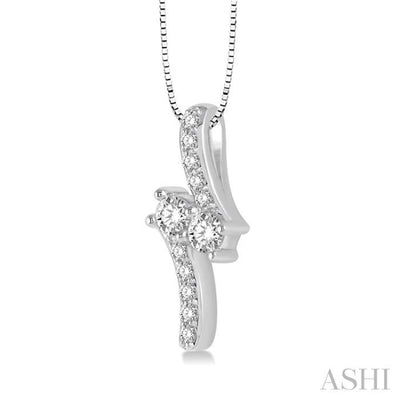 1/4 Ctw Asymmetrical 2Stone Round Cut Diamond Pendant With Box Link Chain in 14K White Gold