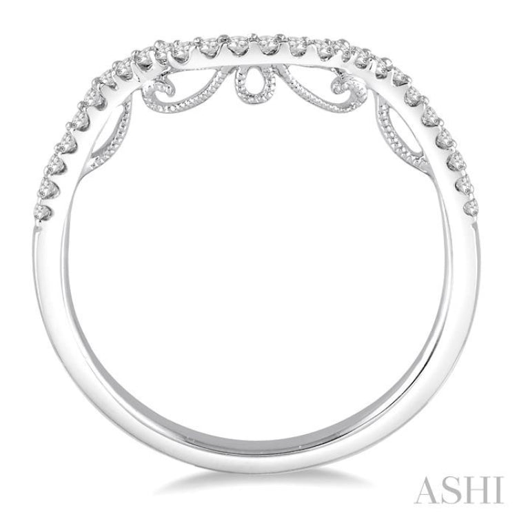 1/6 Ctw Round Diamond Wedding Band in 14K White Gold