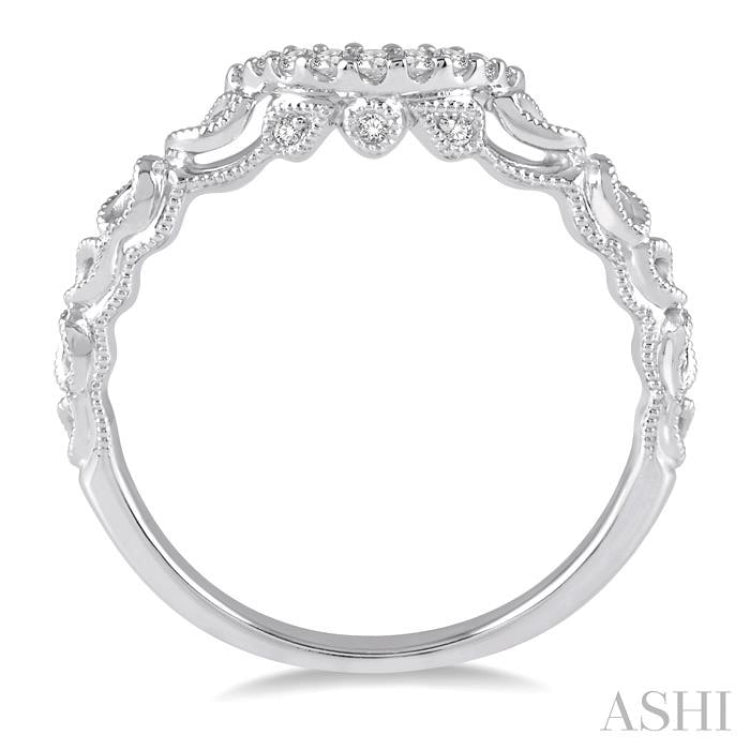 1/10 Ctw Vintage Inspired Round Diamond Wedding Band in 14K White Gold