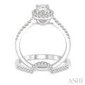 7/8 Ctw Diamond Wedding Set With 3/4 Ctw Oval Shape Engagement Ring and 1/6 Ctw Wedding Band in 14K White Gold