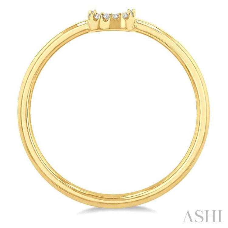 1/20 Ctw Initial 'U' Round Cut Diamond Fashion Ring in 10K Yellow Gold