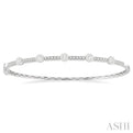 3/4 Ctw Lovebright Round Cut Diamond Bangle in 14K White Gold