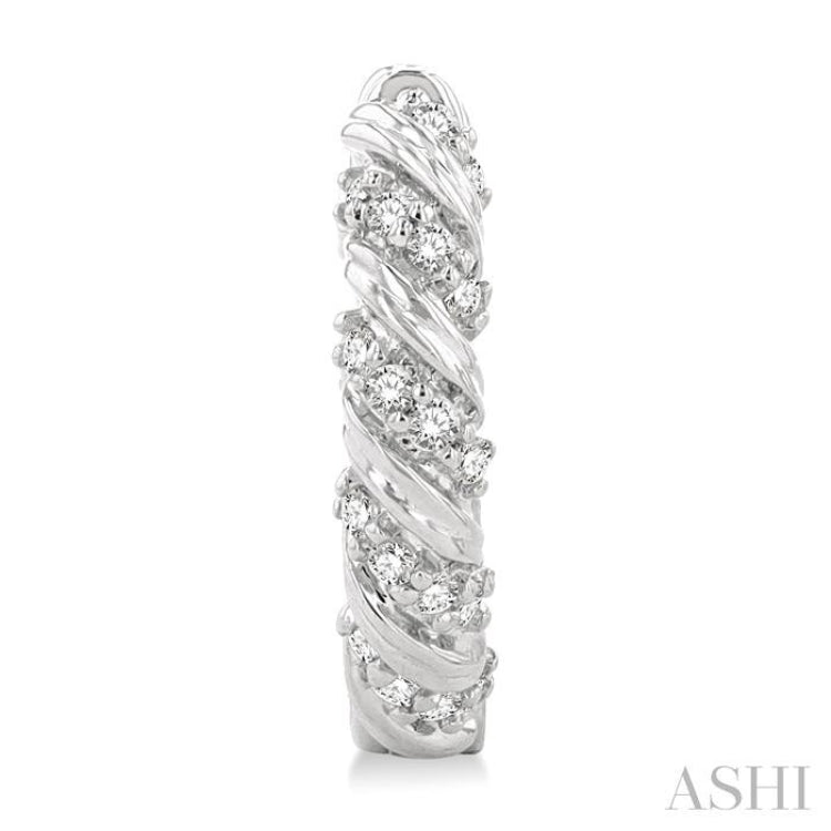1/5 ctw Petite Swirl Round Cut Diamond Fashion Huggies in 10K White Gold