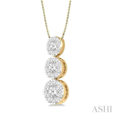 1/3 ctw Lovebright 3 stone Essential Round Cut Diamond Pendant with Chain in 14K Yellow and White Gold