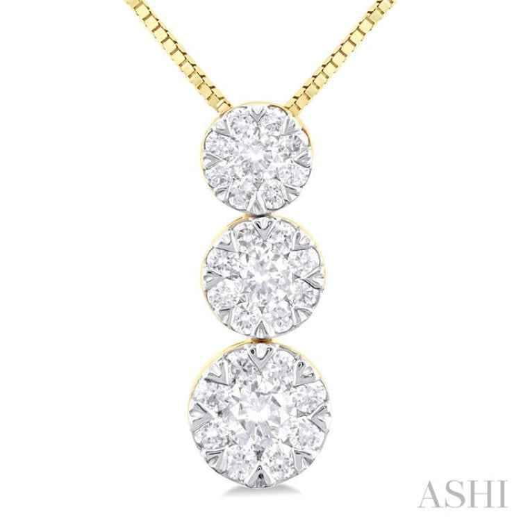 1/3 ctw Lovebright 3 stone Essential Round Cut Diamond Pendant with Chain in 14K Yellow and White Gold