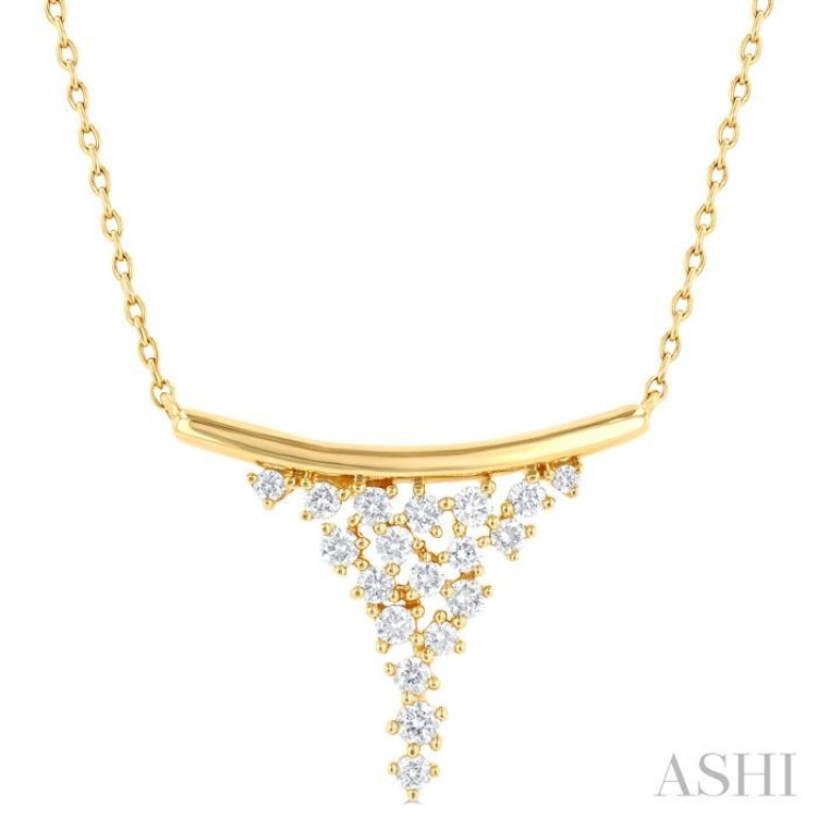 1/4 ctw Curved Bar Scatter Round Cut Diamond Fashion Necklace in 10K Yellow Gold
