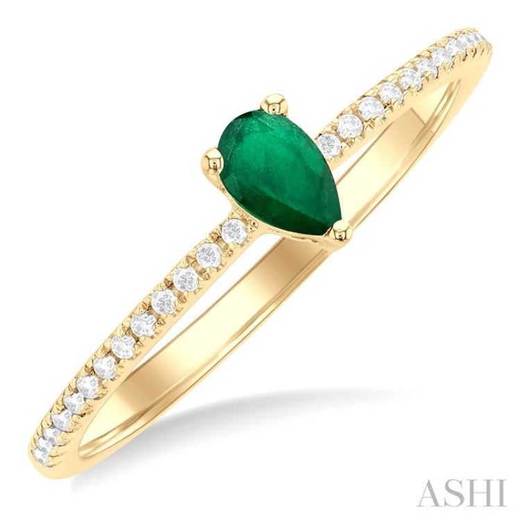 1/10 ctw Petite 5X3MM Pear Cut Emerald and Round Cut Diamond Precious Fashion Ring in 10K Yellow Gold