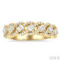 1/2 ctw Split Entwined Top Baguette and Round Cut Diamond Fashion Ring in 14K Yellow Gold