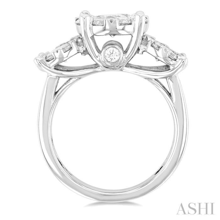 2 1/2 Ctw Lovebright Round Cut Diamond Ring in 14K White Gold